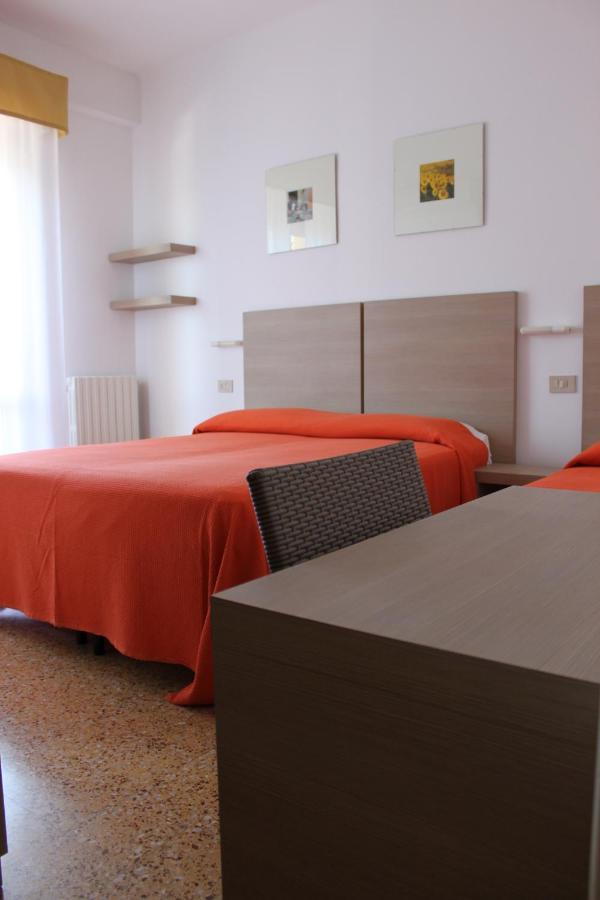 Pensione Licia Senigallia Exterior foto